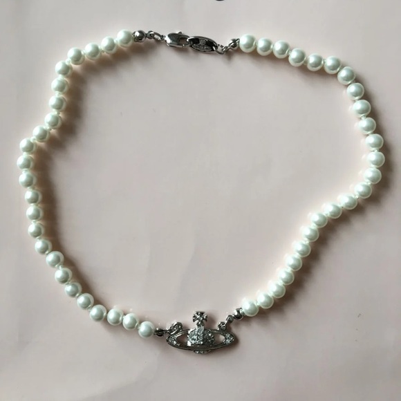 Vivienne Westwood Silver Saturn Pearl 
